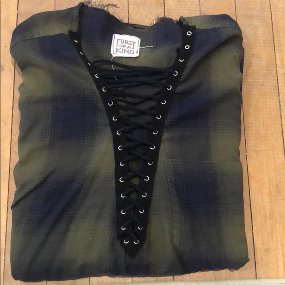 Long sleeve flannel shirt - Picture 1 of 2